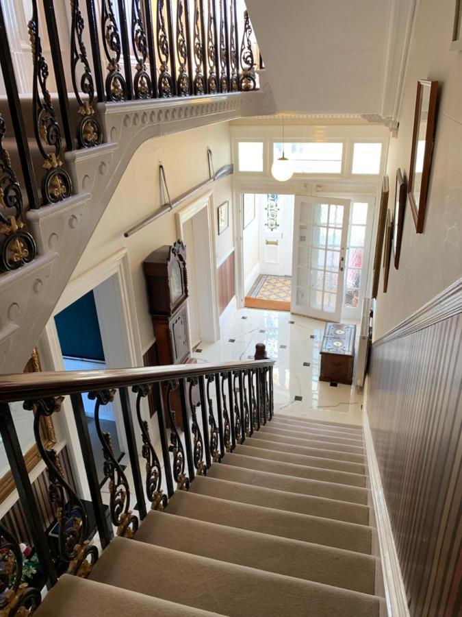 Aberley House Bed & Breakfast Waterloo ภายนอก รูปภาพ